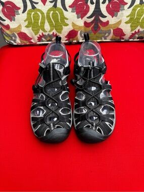 KEEN Whisper Water Sandals Black Steel Grey Hiking Sport Sandal